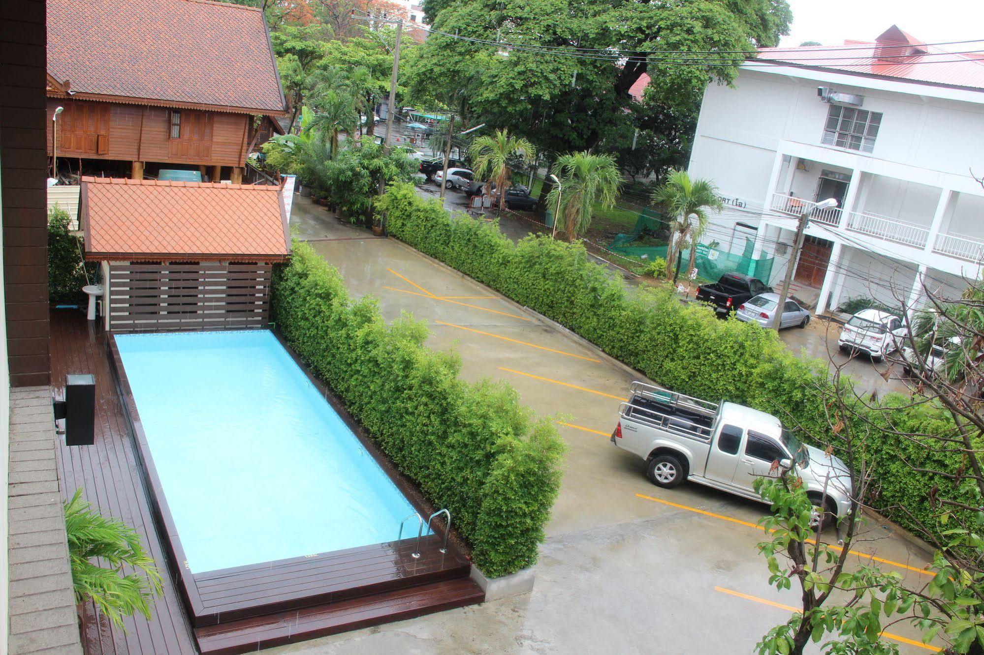 Hotel Monmuang Chiang Mai Zewnętrze zdjęcie